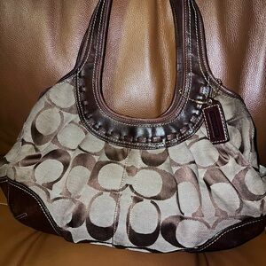 Coach signature Ergo satchel Tan /Brown Leather